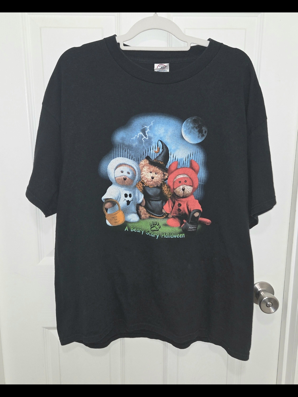 Halloween Bear Tee Delta Black Women's Size XL SEE DESCRIPTION.